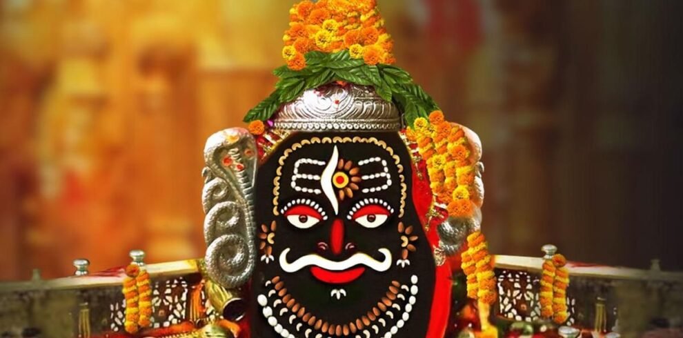 Mahakaleshwar Jyotirlinga Ujjain Tour Package from Bangalore with seven sands tourism