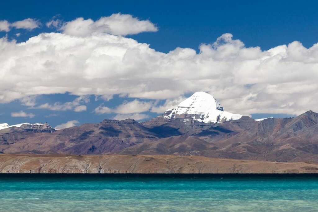 Kailash Mountain and Lake Mansarovar view