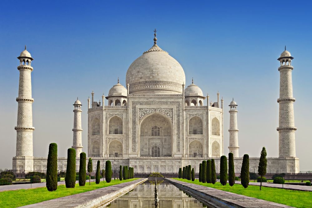 Taj Mahal agra with seven sands tourism , Famous Historical Monuments of India Pictures